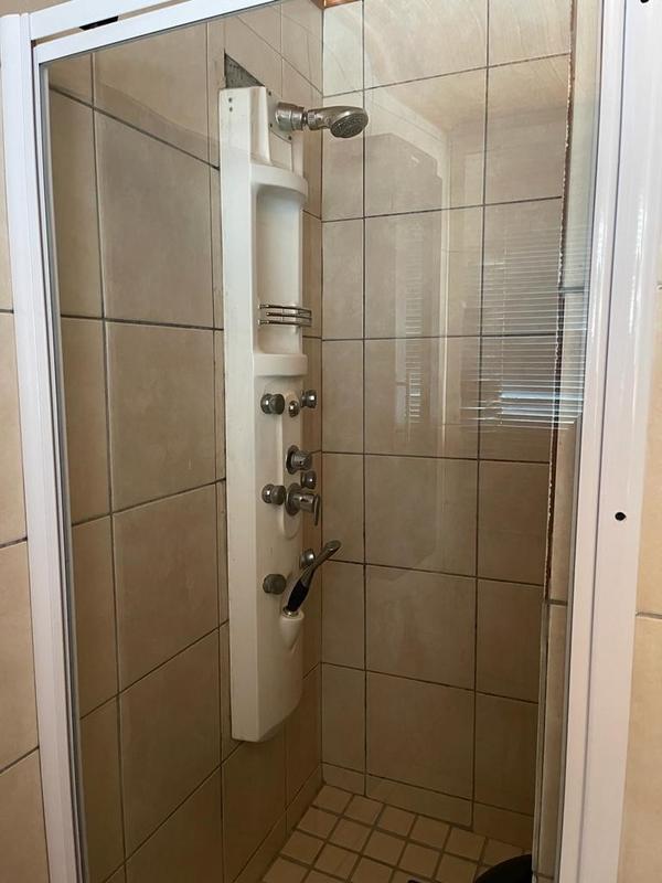 3 Bedroom Property for Sale in Saxonsea Western Cape